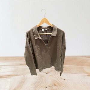 GAP Taupe Knit Sweater